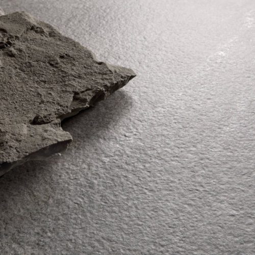 Baldosa exterior tipo piedra apta para suelos y paredes Peronda Satya-G